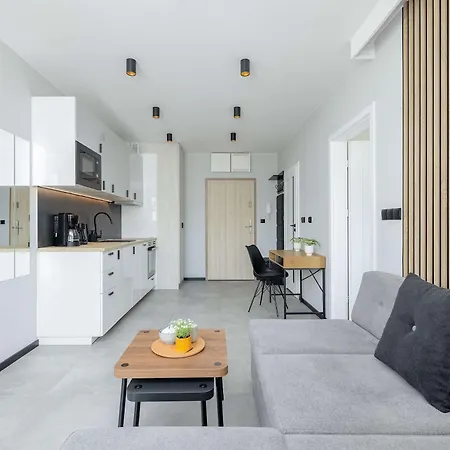 Modern Barlickiego 2g In With Parking By Renters *